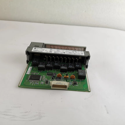 1746-OX8 Allen Bradley PLC