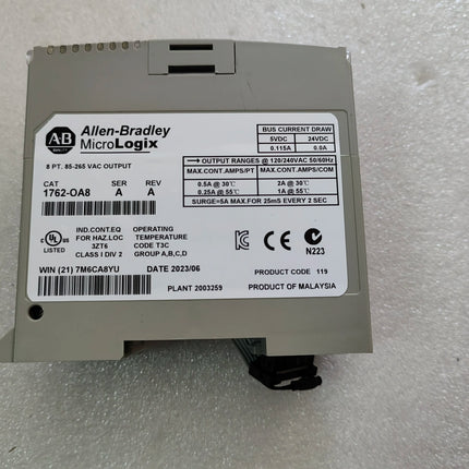 1762-OA8 Allen Bradley PLC