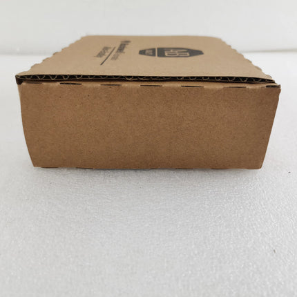 1769-OW8I Allen Bradley PLC