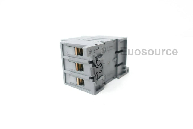 1SCA105798R1001 ABB SWITCH DISCONNECTOR