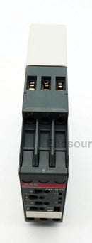 1SVR430884R3300 ABB Relay