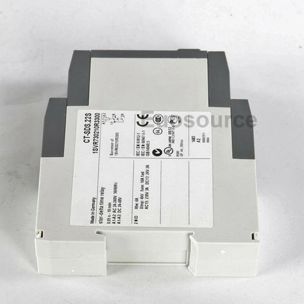 1SVR730210R3300 ABB Relay