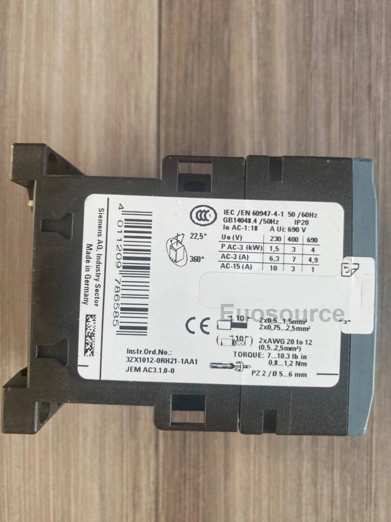 3RT2015-1AP02 Siemens Power Contactor