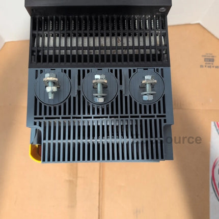 3RW5546-6HA04 Siemens Soft Starter