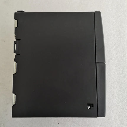 6SE6420-2AB17-5AA1 Siemens Frequency Converter