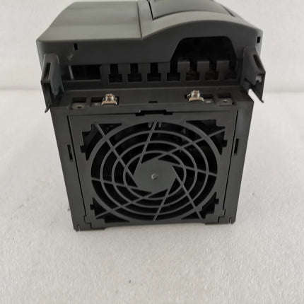 6SE6420-2UD27-5CA1 Siemens Frequency Converter