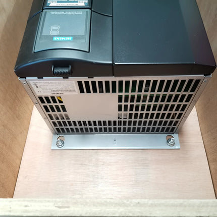 6SE6430-2UD33-0DB0 Siemens Frequency Converter