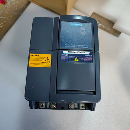 6SE6440-2AD22-2BA1 Siemens Frequency Converter