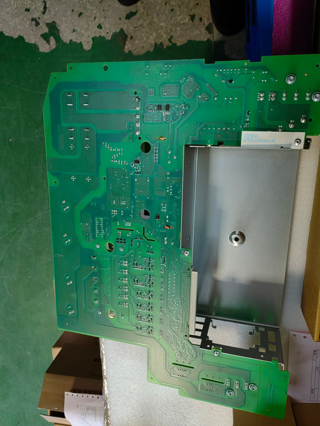 6SE7021-0TA84-1HF3 Siemens Frequency Converter
