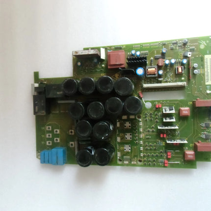 6SE7023-4EC84-1HF3 Siemens Frequency Converter