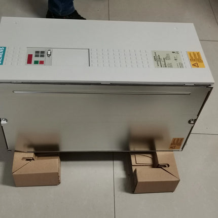 6SE7024-7TD61 Siemens Frequency Converter