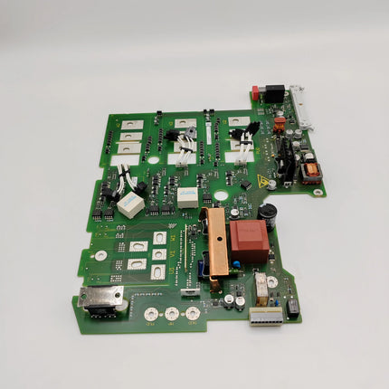 6SE7024-7TD84-1HF5 Siemens Frequency Converter