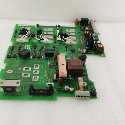 6SE7027-2TD84-1HF5 Siemens Frequency Converter