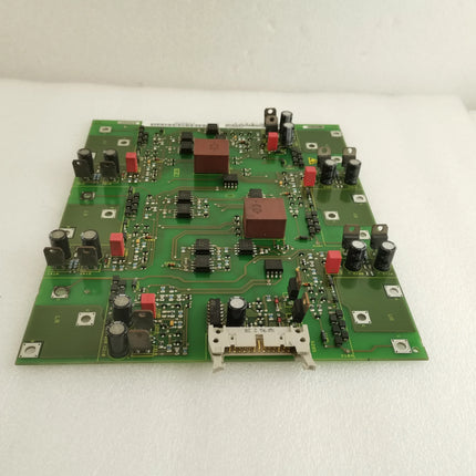 6SE7031-0EE84-1JC0 Siemens Frequency Converter