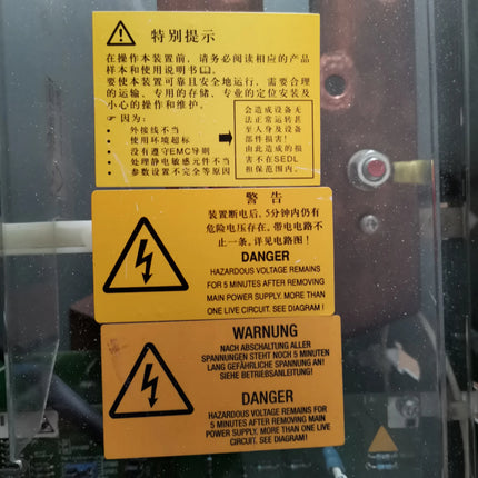 6SE7031-7EE85-0AA0 Siemens Frequency Converter