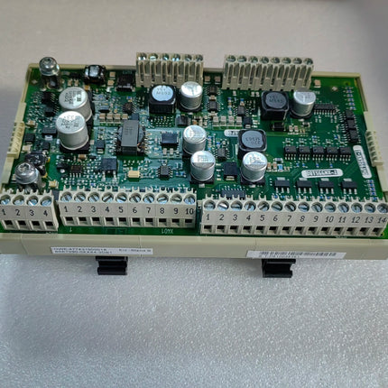 6SE7090-0XX84-3DB1 Siemens Frequency Converter