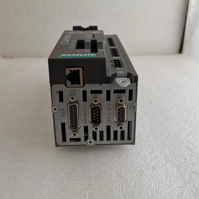 6SL3040-0LA00-0AA1 Siemens Frequency Converter