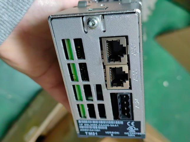 6SL3055-0AA0-3AA1 Siemens Frequency Converter