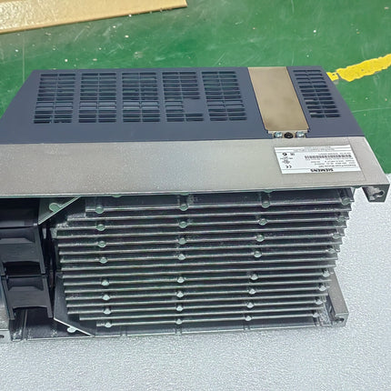 6SL3210-1SE23-2AA0 Siemens Frequency Converter