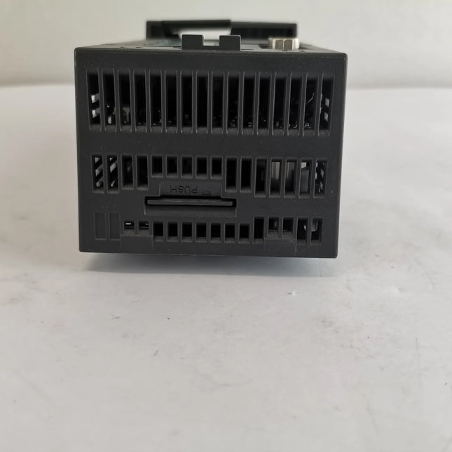 6SL3246-0BA22-1FA0 Siemens Frequency Converter