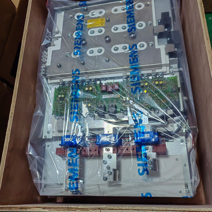6SL3352-1AE35-0AA1 Siemens Frequency Converter