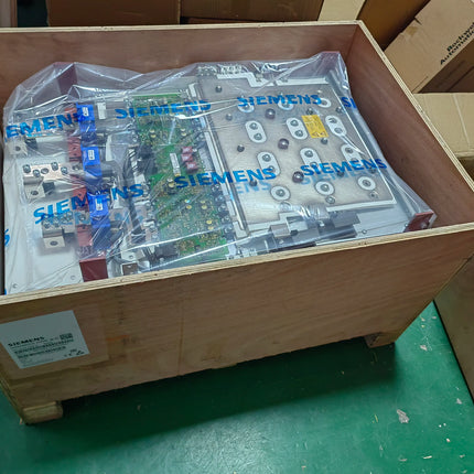 6SL3352-1AE33-8AA1 Siemens Frequency Converter