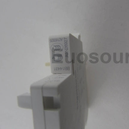 A9N26927 Schneider Circuit Breaker
