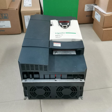 ATV71HD15N4Z Schneider Variable Frequency Driver