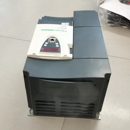 ATV71HD15N4Z Schneider Variable Frequency Driver