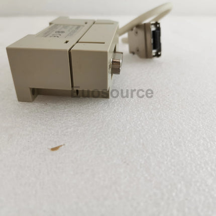 CPM1-CIF01 Omron PLC 24 in /16 out Relay