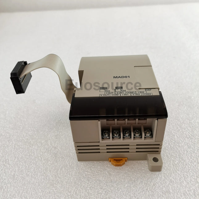 CPM1A-MAD01 Omron PLC 24 in /16 out Relay