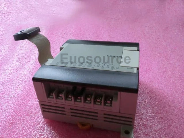 CPM1A-TS002 Omron PLC 24 in /16 out Relay
