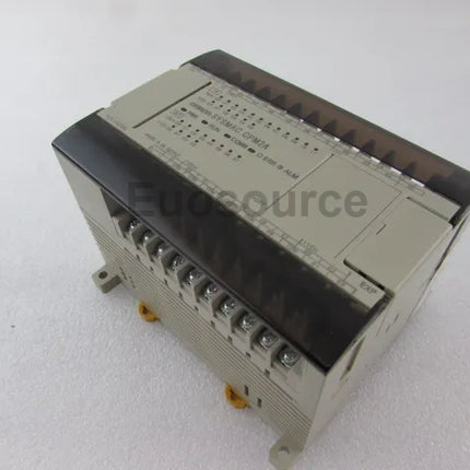 CPM2A-30CDR-A Omron PLC 24 in /16 out Relay