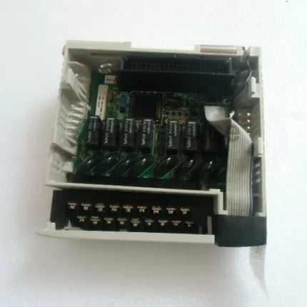 CQM1-OA221 Omron PLC Modular 256 I/O