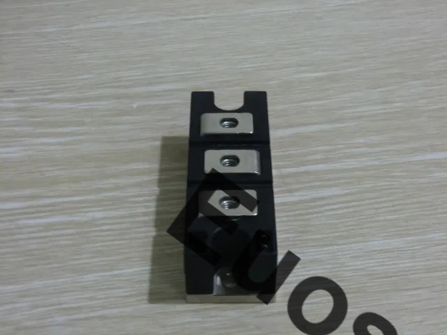 DT142N16KOF Infineon Thyristor Module