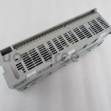 FX5U-80MT/ES Mitsubishi PLC