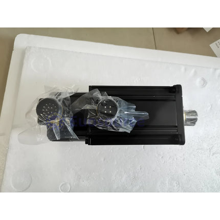 FUJI ELECTRIC GYS202DC1-SA Slim Servo Motor - FALDIC-alpha, 2.0 kW, 3000 r/min