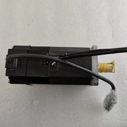 HC-MFS73B Mitsubishi Servo Motor