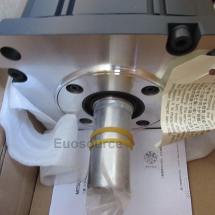 HC-SFS7024B Mitsubishi Servo Motor