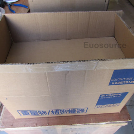 HC-SFS7024B Mitsubishi Servo Motor