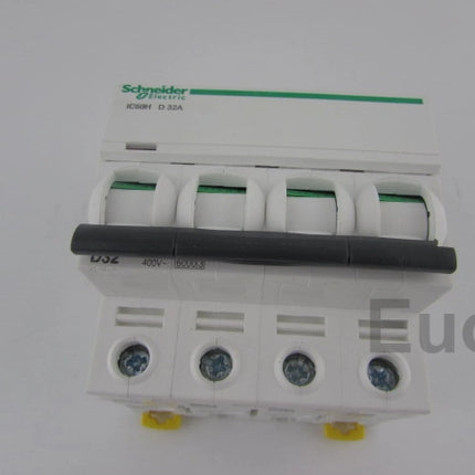 IC60H D32A Schneider Circuit Breaker