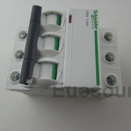 IC65NC25A Schneider Circuit Breaker