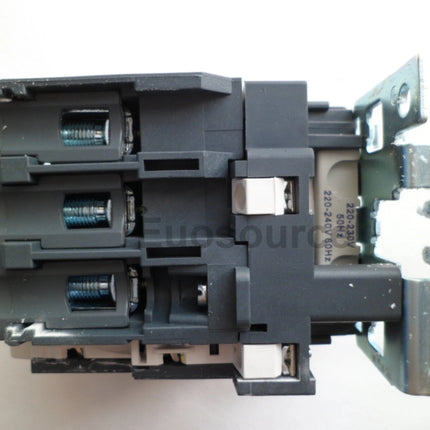 LC1D65AP7C Schneider Contactor