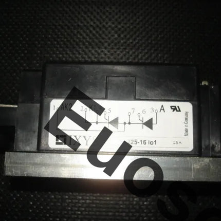 MCC225-16IO1 IXYS Thyristor Module