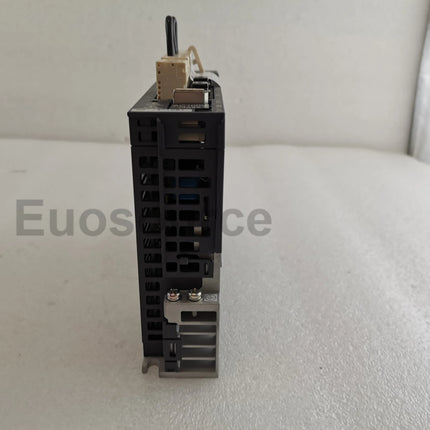 MR-J3-10B1 Mitsubishi Servo Drive