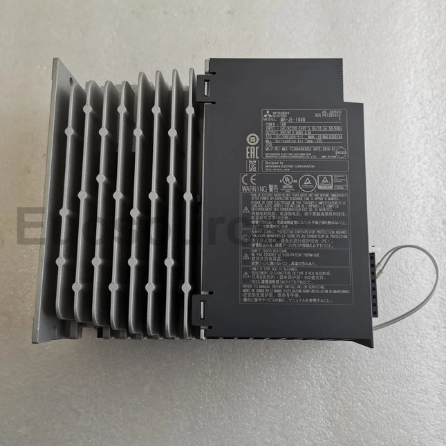 MR-JE-100B Mitsubishi Servo Drive
