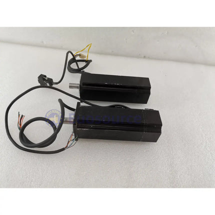 SANYO DENKI Q1AA06040DCS01M Servo Motor - SANYO DENKI servo drive system - Worldwide Shipping