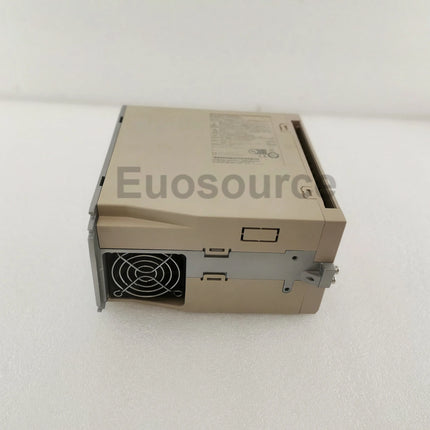 SGD7S-180A00A002 Yaskawa Servo Drive Analog control