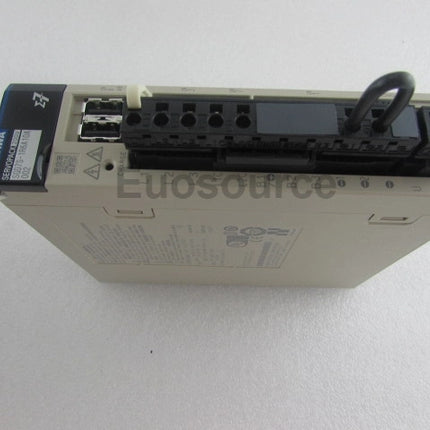 SGD7S-1R6A10A002 Yaskawa Servo Drive EtherCAT Analog control
