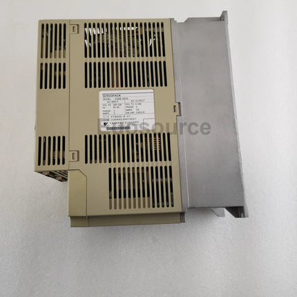 SGDB-05VN Yaskawa Servo Drive Compact industrial